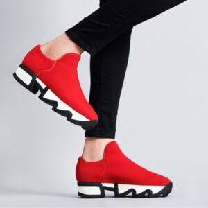 iRi WES I Red Low Top Sneakers Size 37.5 EU (approx. US 7) VVGUC